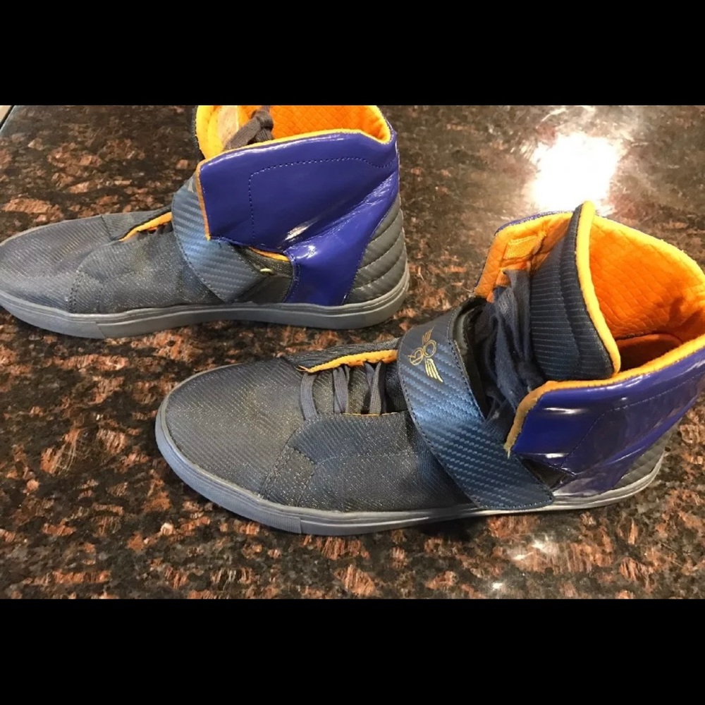 Creative Recreation Mens shoes Purple SZ 11.5